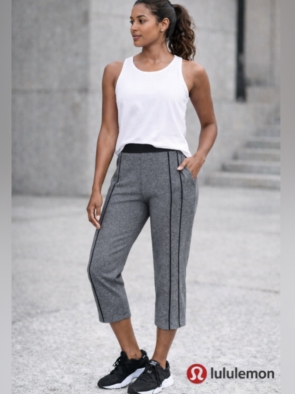 Lululemon Light Strides Crop 23”